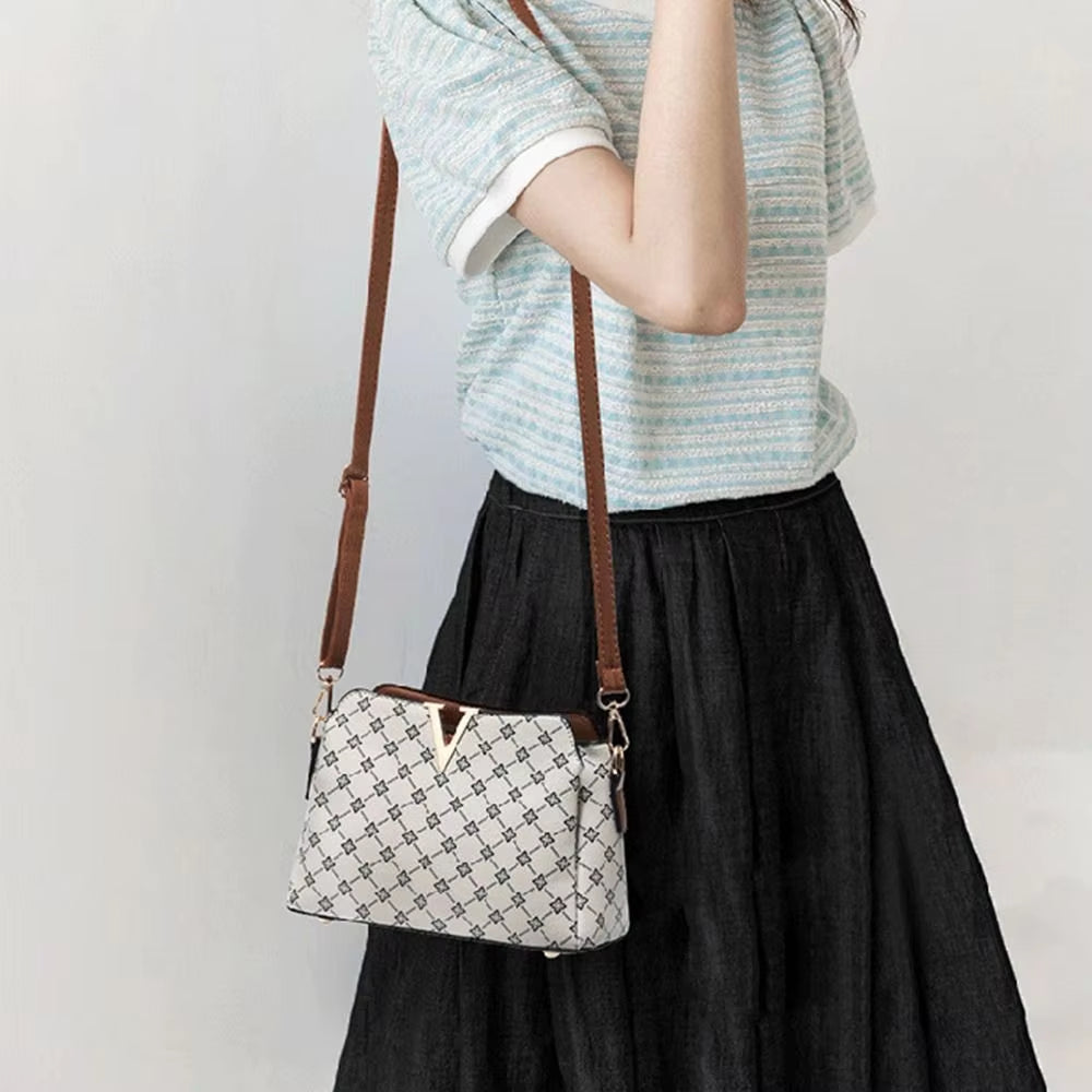 Vintage Print Crossbody Bag Gift Classic Elegant Classic Shoulder Bag Geometric Pattern V Letter Casual Bag Women